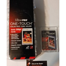 Ultra Pro - Box of 20 - 200pt Magnetic One Touch - Gold Magnet Closure Hard Card